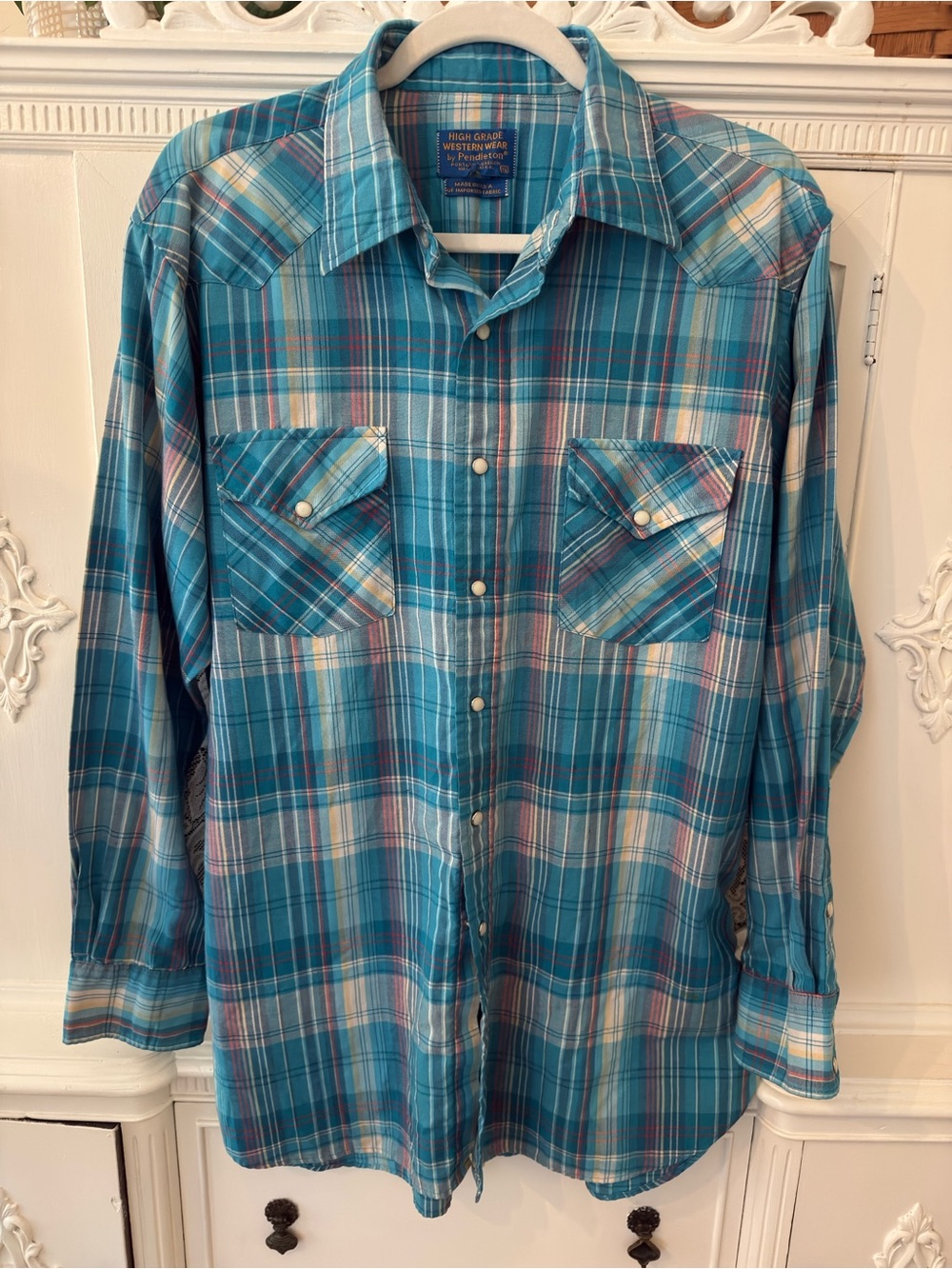 Vintage Pendleton High Grade Western Wear Plaid Long  Sleeve  Pearl Snap Shirt